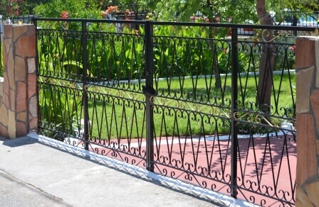 http://aautomaticgate.com/electronic-gate-company-in-temecula-valley/